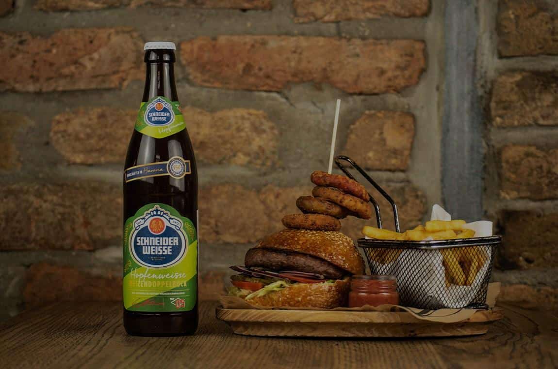 Beyond vege cheesburger i pšenično pivo Schnaider tap 5.
